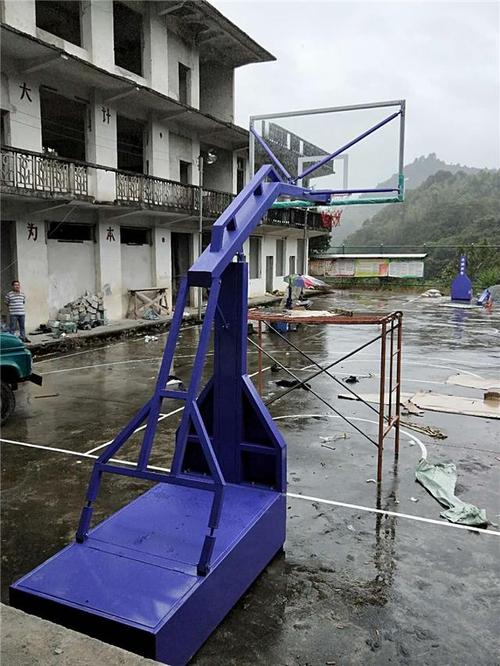 广西篮球架厂家批发零售